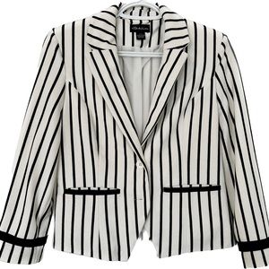 Women’s blazer